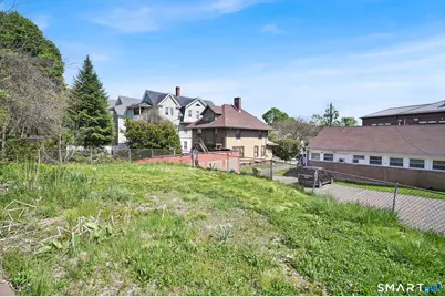 214 Pine Street, Waterbury, CT 06710 - Photo 37