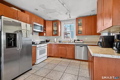 214 Pine Street, Waterbury, CT 06710 - Photo 11