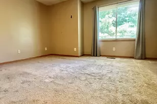 410 Emmett St, Bristol, CT 06010 - Photo 7