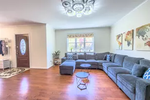 359 Dogwood Rd, Orange, CT 06477 - Photo 5