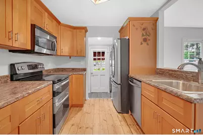 176 Hollister Drive, East Hartford, CT 06118 - Photo 17