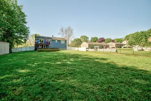 82 Wilcox Rd, Middletown, CT 06457 - Photo 3