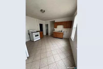 60 Poplar Street #3rd Floor, Waterbury, CT 06708 - Photo 7