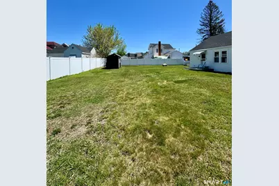 6 Francis Avenue, Enfield, CT 06082 - Photo 5