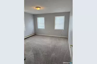 54 Roosevelt Street #2nd Floor, Hartford, CT 06114 - Photo 9