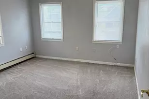 54 Roosevelt St, Hartford, CT 06114 - Photo 9