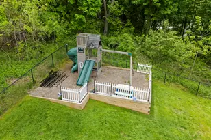 55 Hoyts Hill, Bethel, CT 06801 - Photo 29