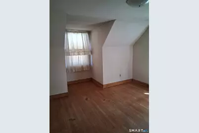 212 Dorrance Street, Hamden, CT 06518 - Photo 9