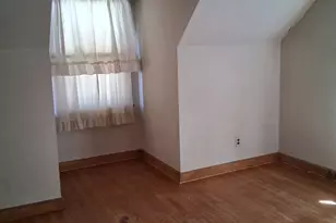 212 Dorrance St, Hamden, CT 06518 - Photo 9