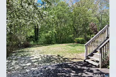 212 Dorrance Street, Hamden, CT 06518 - Photo 13