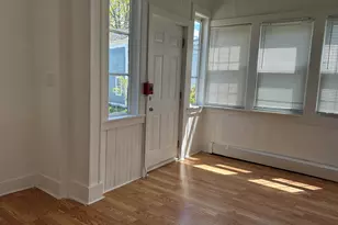 26 Prospect St, New London, CT 06320 - Photo 7