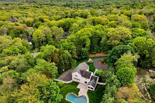 49 Mollbrook Dr, Wilton, CT 06897 - Photo 5