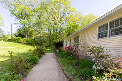 23 Button Road, Shelton, CT 06484 - Photo 3