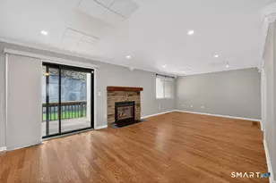 175 Beacon Hill Common, Beacon Falls, CT 06403 - Photo 9