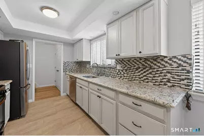 175 Beacon Hill Common #175, Beacon Falls, CT 06403 - Photo 5
