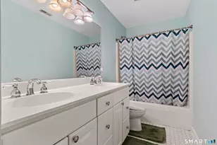 40 Lexington Way N, Milford, CT 06461 - Photo 21