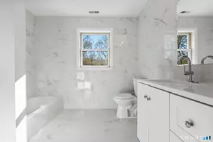 2 Greenwood Ln, Guilford, CT 06437 - Photo 27
