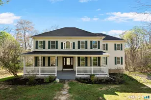 2 Greenwood Ln, Guilford, CT 06437 - Photo 1