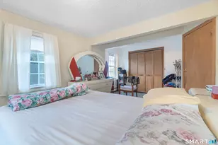 33 Colonial Rd, Stamford, CT 06906 - Photo 23