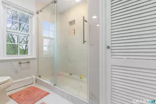 33 Colonial Rd, Stamford, CT 06906 - Photo 17