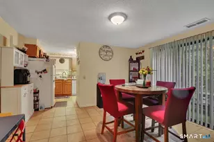 25 Cliffside Dr, Manchester, CT 06042 - Photo 11
