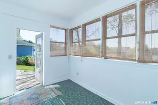 30 Hopkins Dr, New Haven, CT 06512 - Photo 19