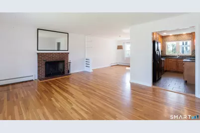30 Hopkins Drive, New Haven, CT 06512 - Photo 9