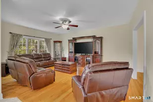 95 Higgins Rd, Cheshire, CT 06410 - Photo 9