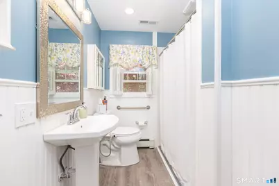 189 Bee Street, Meriden, CT 06450 - Photo 17