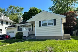 8 Lincoln Ave, Norwalk, CT 06854 - Photo 23