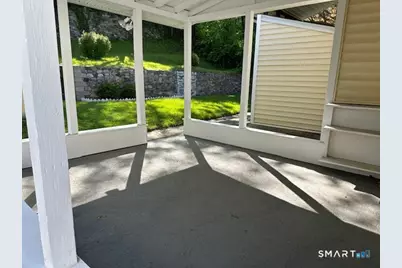 8 Lincoln Avenue, Norwalk, CT 06854 - Photo 15