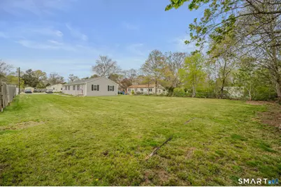2 York Court, Groton, CT 06340 - Photo 3