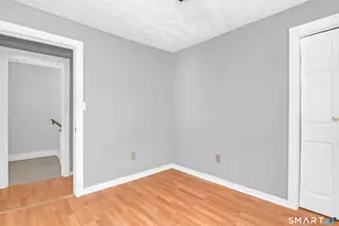 30 Durfey St, Norwich, CT 06360 - Photo 23