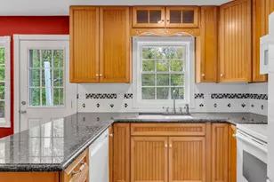 229 Johnson Rd, Hamden, CT 06518 - Photo 7