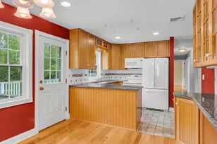 229 Johnson Rd, Hamden, CT 06518 - Photo 9