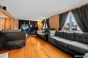 5 1st St, East Windsor, CT 06088 - Photo 3