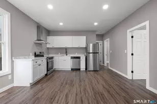 149 Shelton St, Bridgeport, CT 06608 - Photo 23