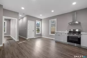149 Shelton St, Bridgeport, CT 06608 - Photo 25