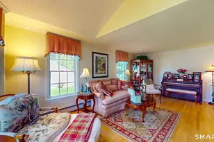 119 Pheasant Run, Newington, CT 06111 - Photo 7