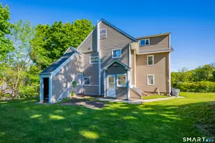 14 White Oak Ave, Plainville, CT 06062 - Photo 5