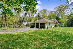 6 Blueberry Ln, Darien, CT 06820 - Photo 21