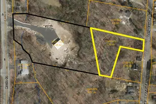 972 Long Cove Rd, Ledyard, CT 06335 - Photo 1