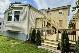 10 Wells Ave, Stamford, CT 06902 - Photo 21