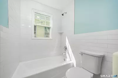 20 Mountain Street, Hartford, CT 06106 - Photo 13