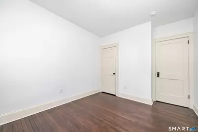 20 Mountain Street, Hartford, CT 06106 - Photo 17