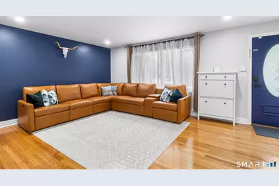1710 Stratfield Road, Fairfield, CT 06825 - Photo 3