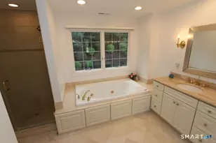 19 Devonshire Ct, Avon, CT 06001 - Photo 21