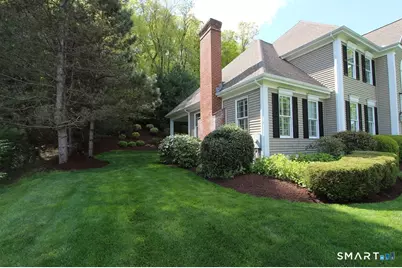 19 Devonshire Court, Avon, CT 06001 - Photo 5