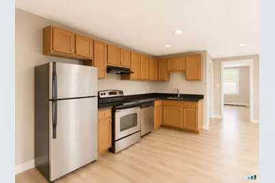 82 Main Street, East Hampton, CT 06424 - Photo 5