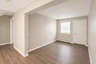 82 Main St, East Hampton, CT 06424 - Photo 9
